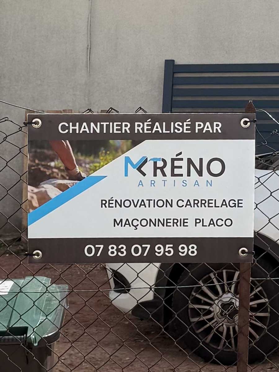 Panneau de chantier réalisé par La Möme